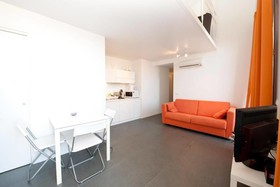 Nardones 48 Apartments