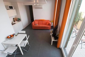 Nardones 48 Apartments