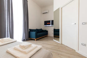 Palazzo Della Porta B & B