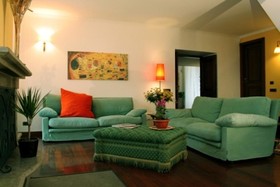 B&D Boutique Napoli Colors