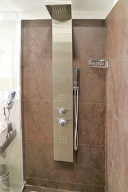 Riviera Luxury Suites