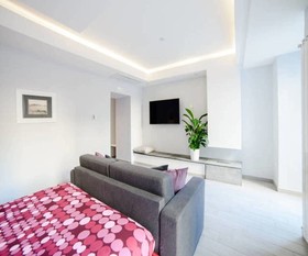 Riviera Luxury Suites