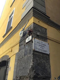 Santa Maria La Nova 21 B&B