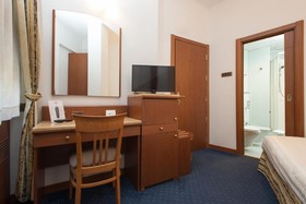 LHP Napoli Palace & SPA