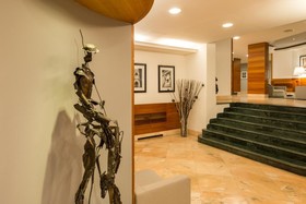 LHP Napoli Palace & SPA