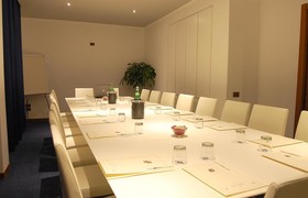 LHP Napoli Palace & SPA