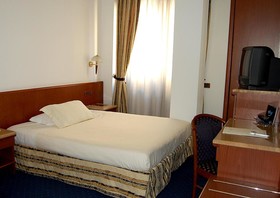 LHP Napoli Palace & SPA