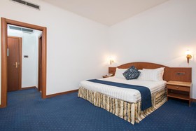 LHP Napoli Palace & SPA