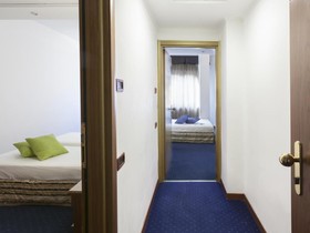 LHP Napoli Palace & SPA