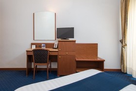 LHP Napoli Palace & SPA