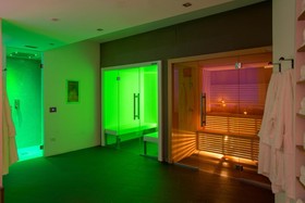 LHP Napoli Palace & SPA