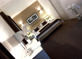 Stelle Hotel the Businest
