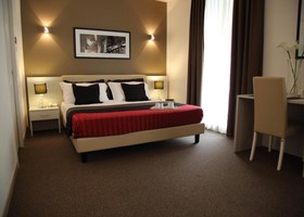 Stelle Hotel the Businest