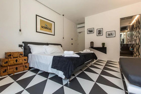 The Boutique Napoli Suite