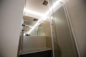 The Boutique Napoli Suite