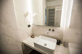 The Boutique Napoli Suite