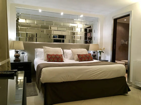 The Royals Experience