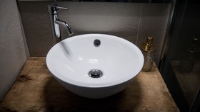 Toledo Class - B&B Naples