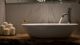 Toledo Class - B&B Naples