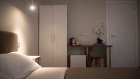 Toledo Class - B&B Naples