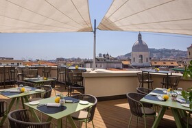 UNAHOTELS Napoli
