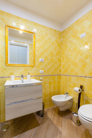 Vomero Rooms by Napoliapartments