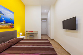 Vomero Rooms by Napoliapartments