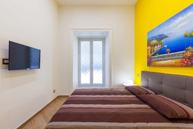 Vomero Rooms by Napoliapartments