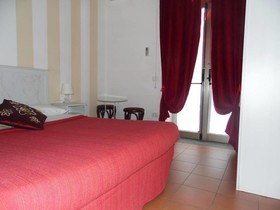 Agorà Hostel Deluxe