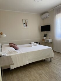 Pompeii 22 Apartment