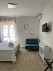 Pompeii 22 Apartment