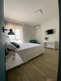 Pompeii 22 Apartment