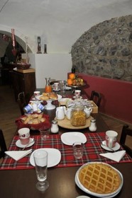 V&V Suite & Breakfast