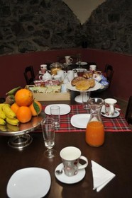 V&V Suite & Breakfast