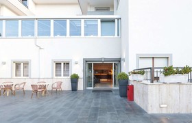 Suites & Residence Hotel