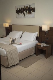 Suites & Residence Hotel