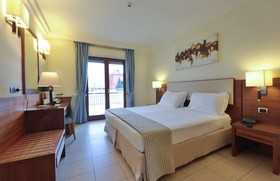 Suites & Residence Hotel