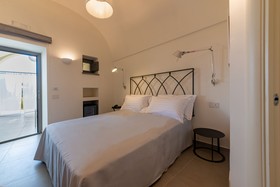 Insula Boutique Hotel
