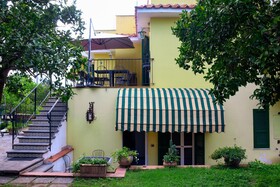 B&B Massico Apartments