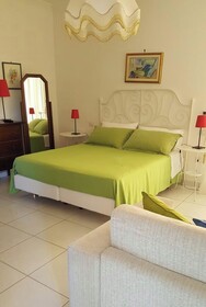 B&B Massico Apartments