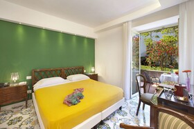 Hotel Alpha Sorrento Coast