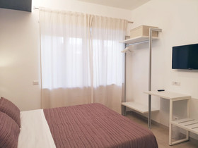 La Piccola Perla Rooms