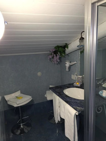 Sorrento Penthouse Suites