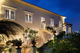 Villa Don Camillo Relais