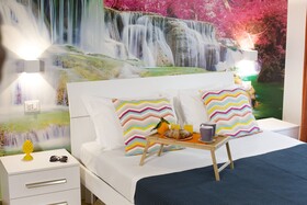 Bb Sorrento Mahal Kita Unique Style