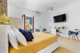 Les Suites des Tout le Monde