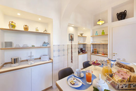 Rosa Magra Guest House