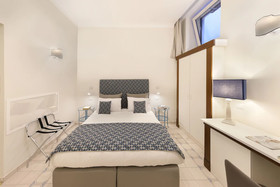 Rosa Magra Guest House