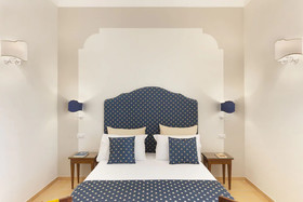 Rosa Magra Guest House