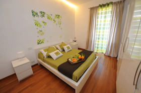 Sorrento Center Suite